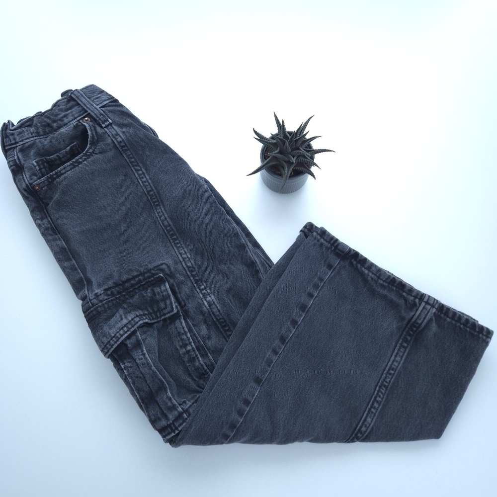 Old Navy Kids Super Baggy Wide Leg Cargo Jeans size 8
